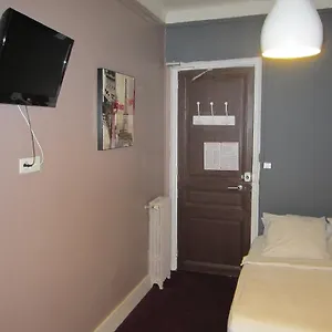 2* Hotel Claremont